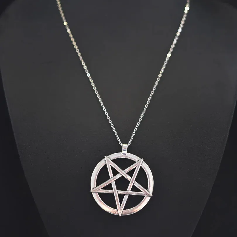 1Pc Witchcraft Pentagram Lucky Amulet Pendant Necklace - Women's Wicca Star Pentacle Grunge Statement Jewelry