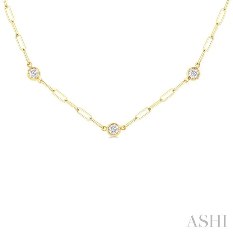 3/4 ctw Bezel Set Round Cut Diamond Paper Clip Station Necklace in 14K Yellow Gold