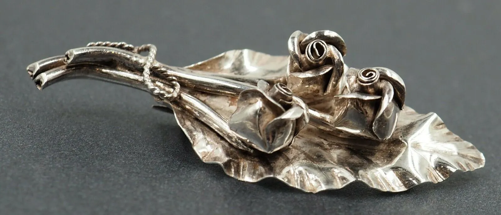 925 Sterling Silver Flower & Leaf  Brooch