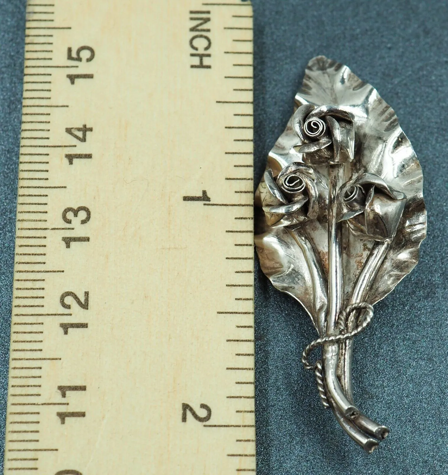 925 Sterling Silver Flower & Leaf  Brooch