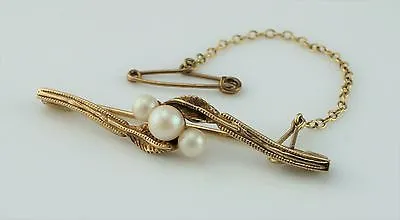 Beautiful Vintage 9ct Yellow Gold Brooch Pin Set with Pearls