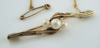 Beautiful Vintage 9ct Yellow Gold Brooch Pin Set with Pearls