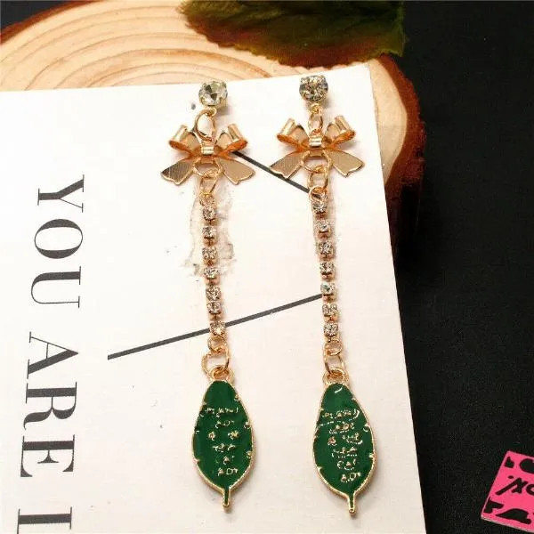 Betsey Johnson Green Leaf Enamel Earrings