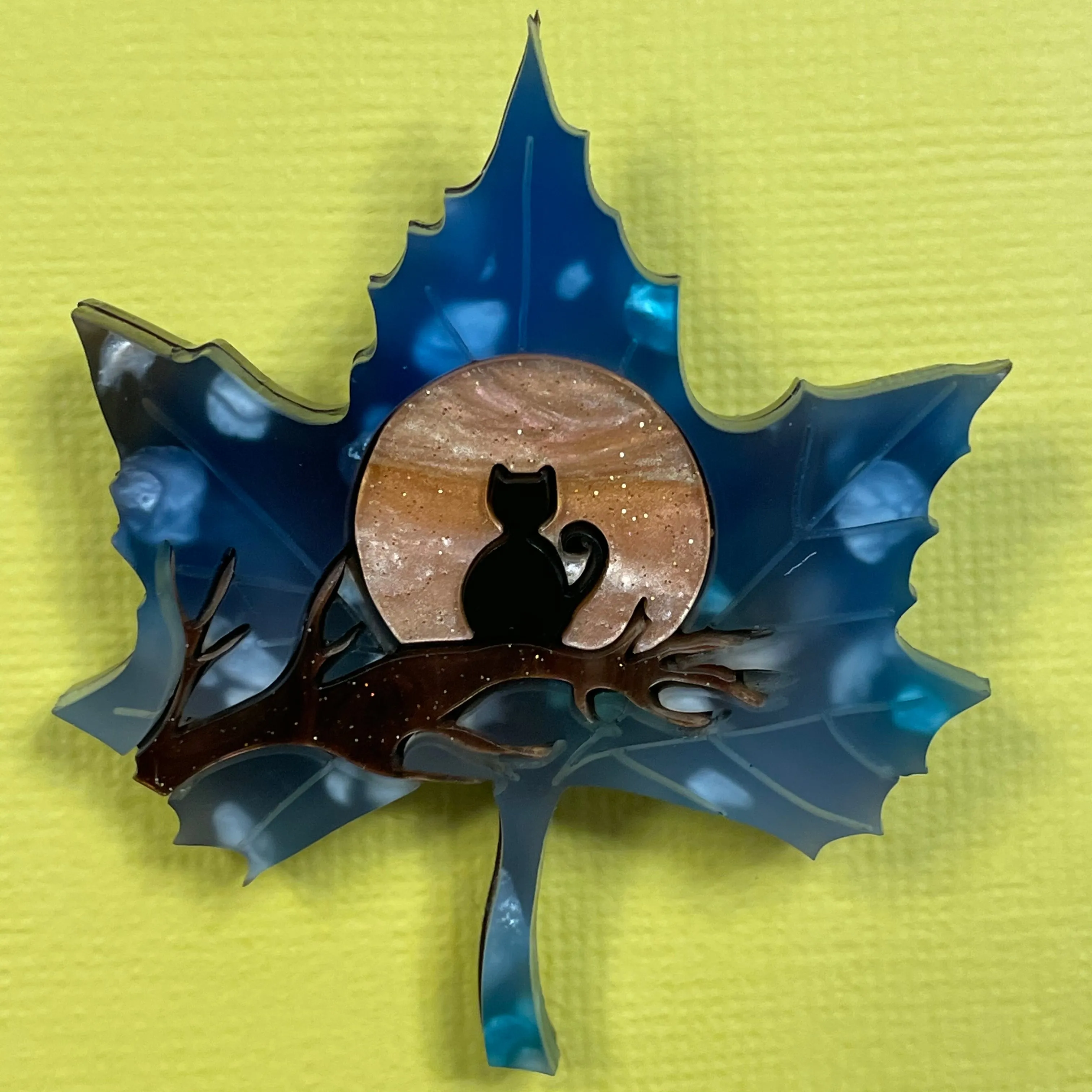 Black Kitty Leaf 🍁- Brooch - Set of 4