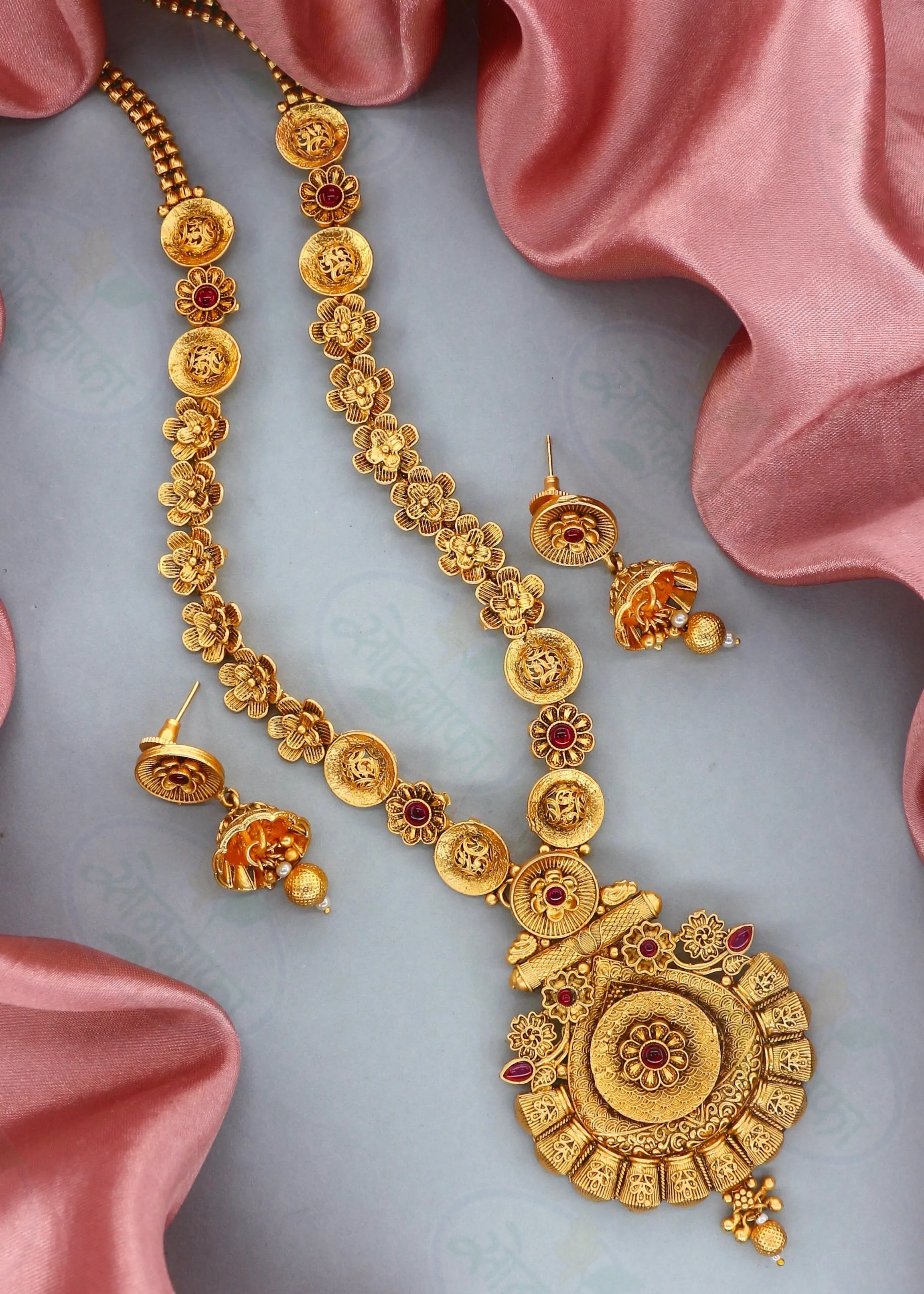 BRILLIANT AHILYA NECKLACE