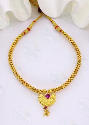 CLASSY CHANDRAKOR PENDANT THUSHI