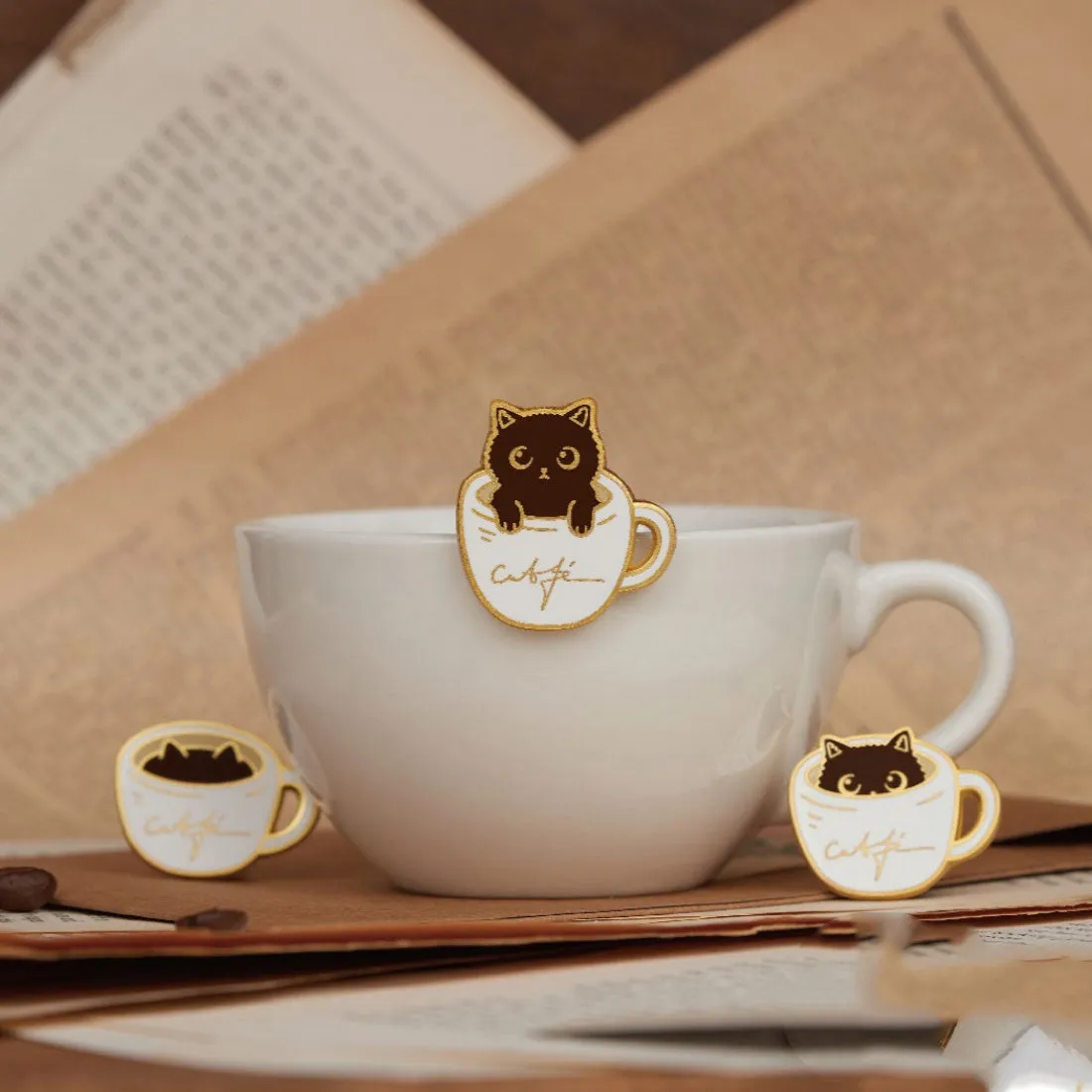 Coffee Cat Designer Original Brooch Creative Badge Cute Couple Cat Queen's Day Gift Jewelry