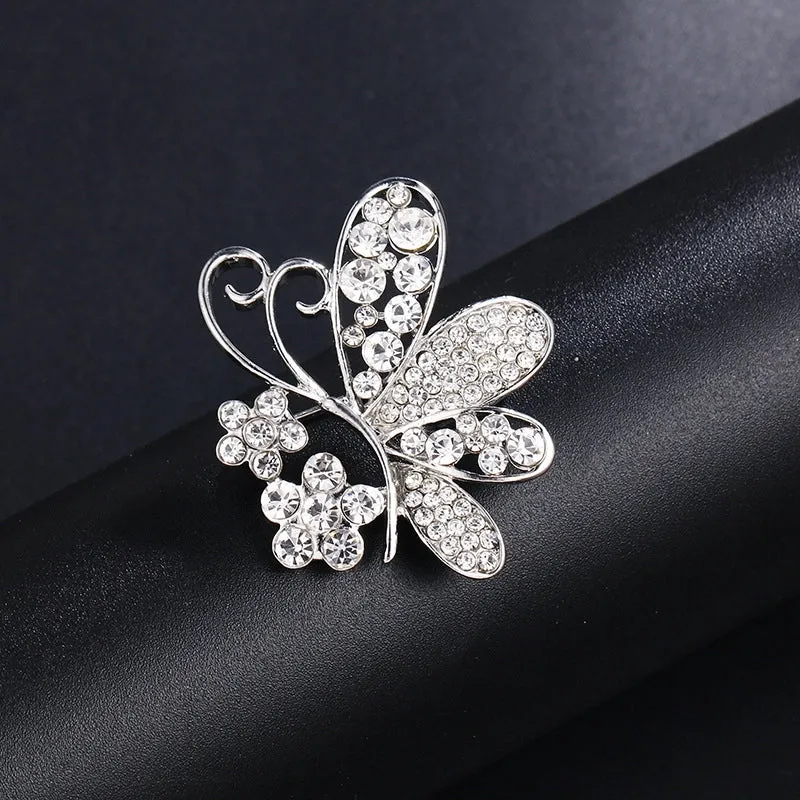 Elegant Pin Leaf Flower Butterfly Alloy Plating Inlay Rhinestones Pearl Women'S Brooches