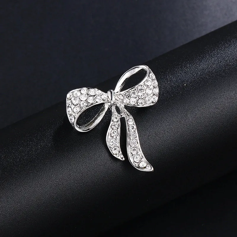 Elegant Pin Leaf Flower Butterfly Alloy Plating Inlay Rhinestones Pearl Women'S Brooches