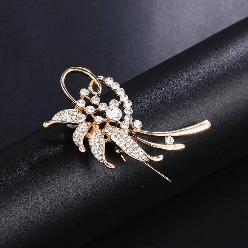 Elegant Pin Leaf Flower Butterfly Alloy Plating Inlay Rhinestones Pearl Women'S Brooches