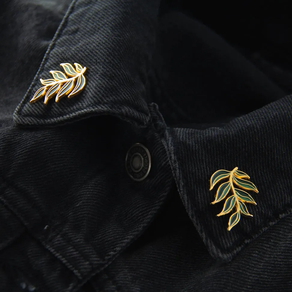 Green Leaf Collar Pin Set