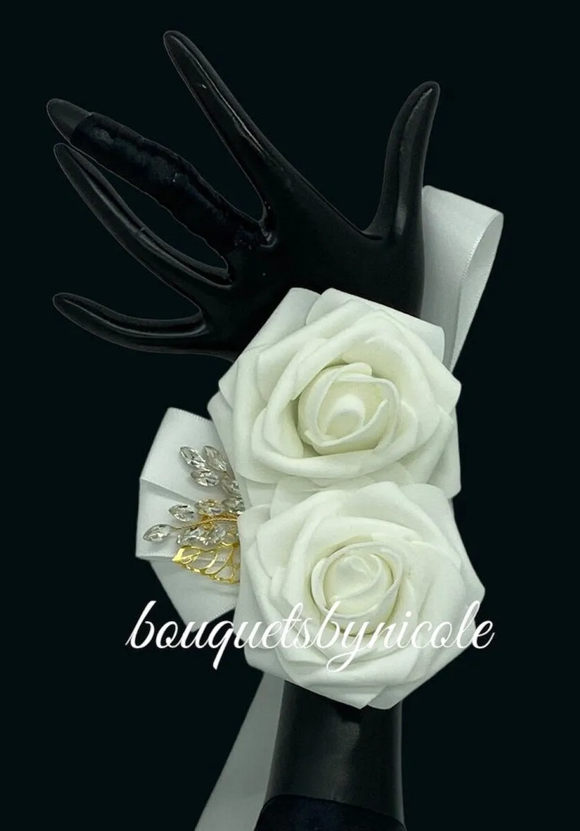 Ivory l Round Bouquet l Waterfall bouquet l Satin Roses Brooch Bouquet BOU-035