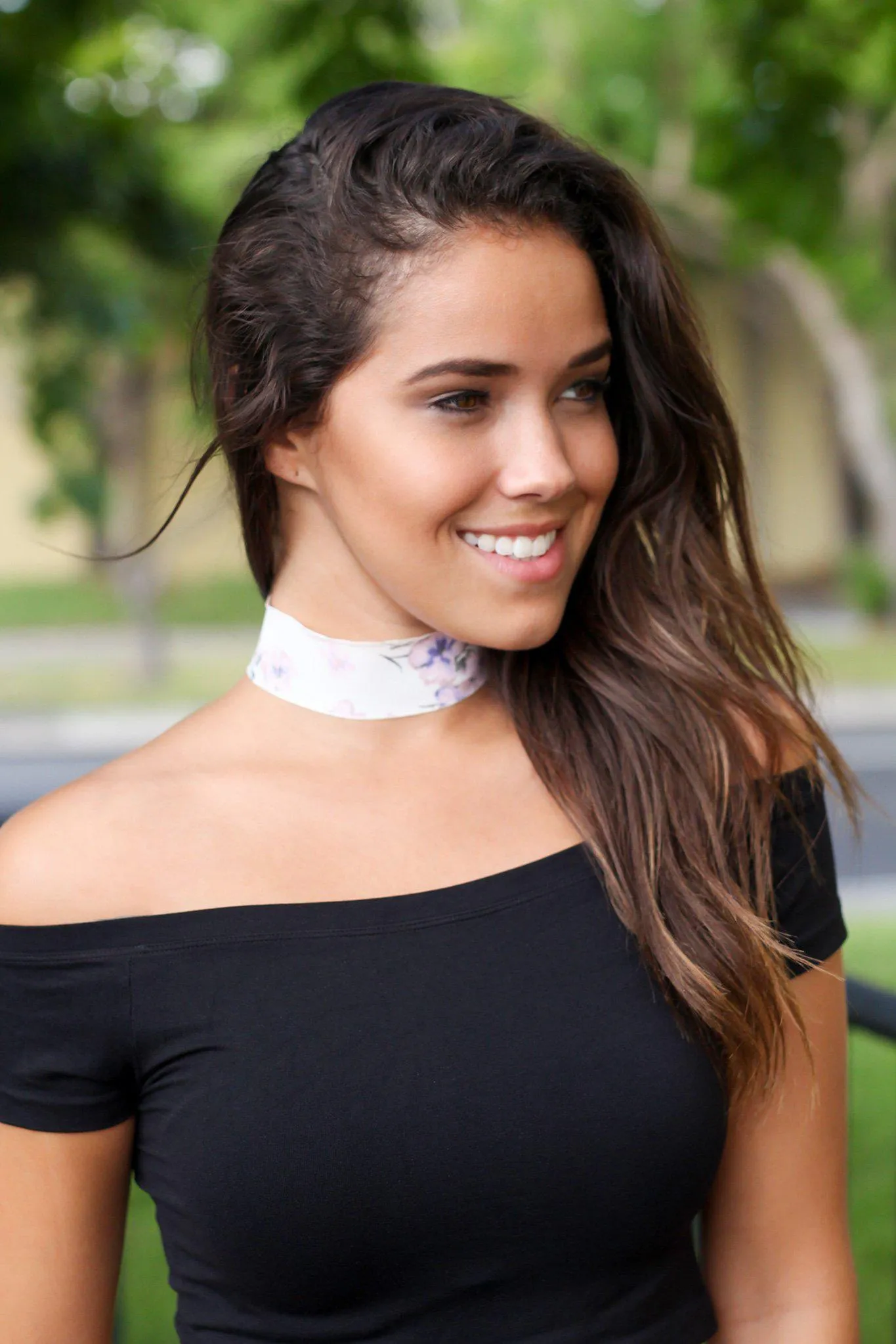 Ivory Rose Printed Choker