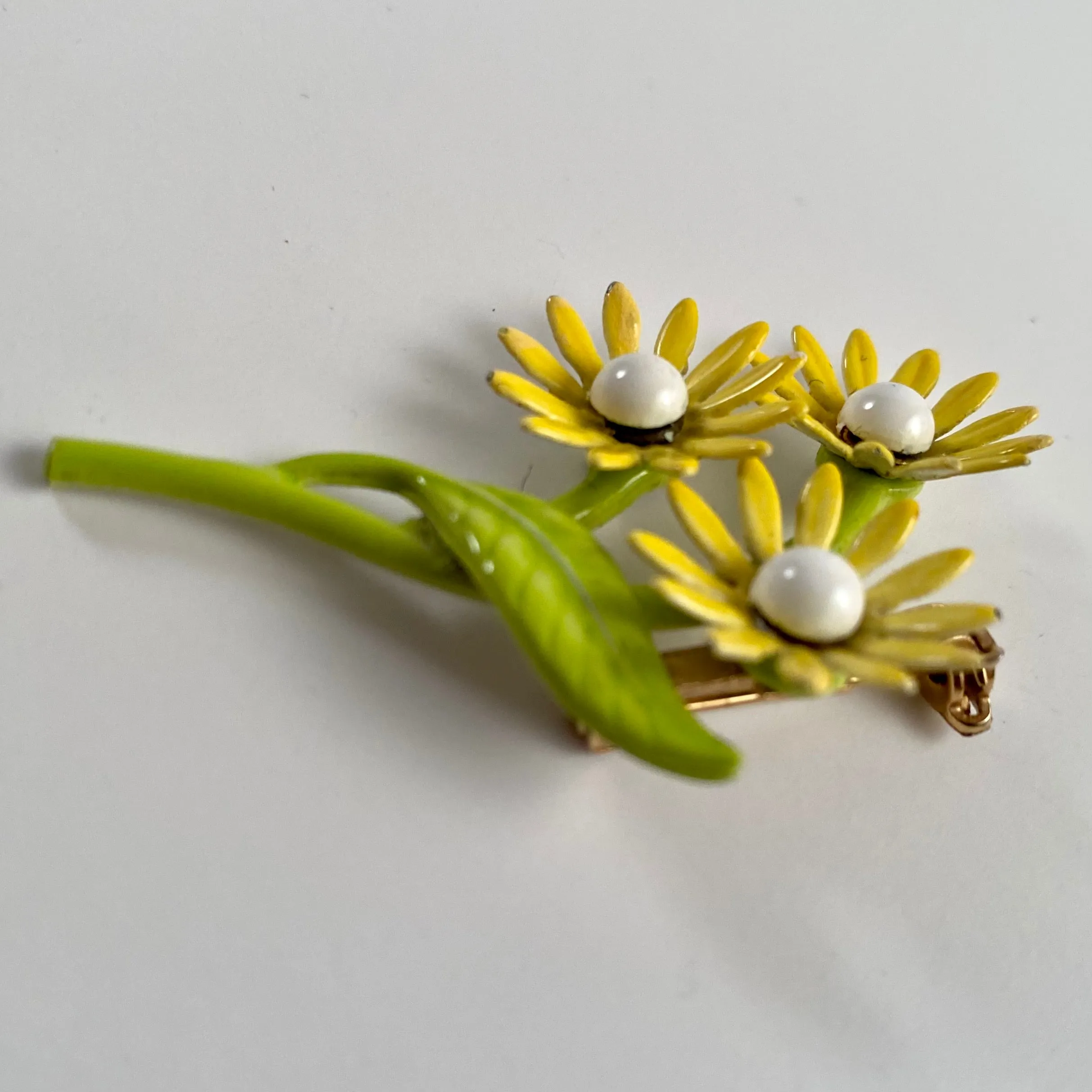 Late 60s/ Early 70s Yellow Enamel Daisy Brooch