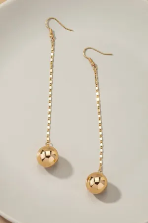 Long chain with dangling ball drop earrings