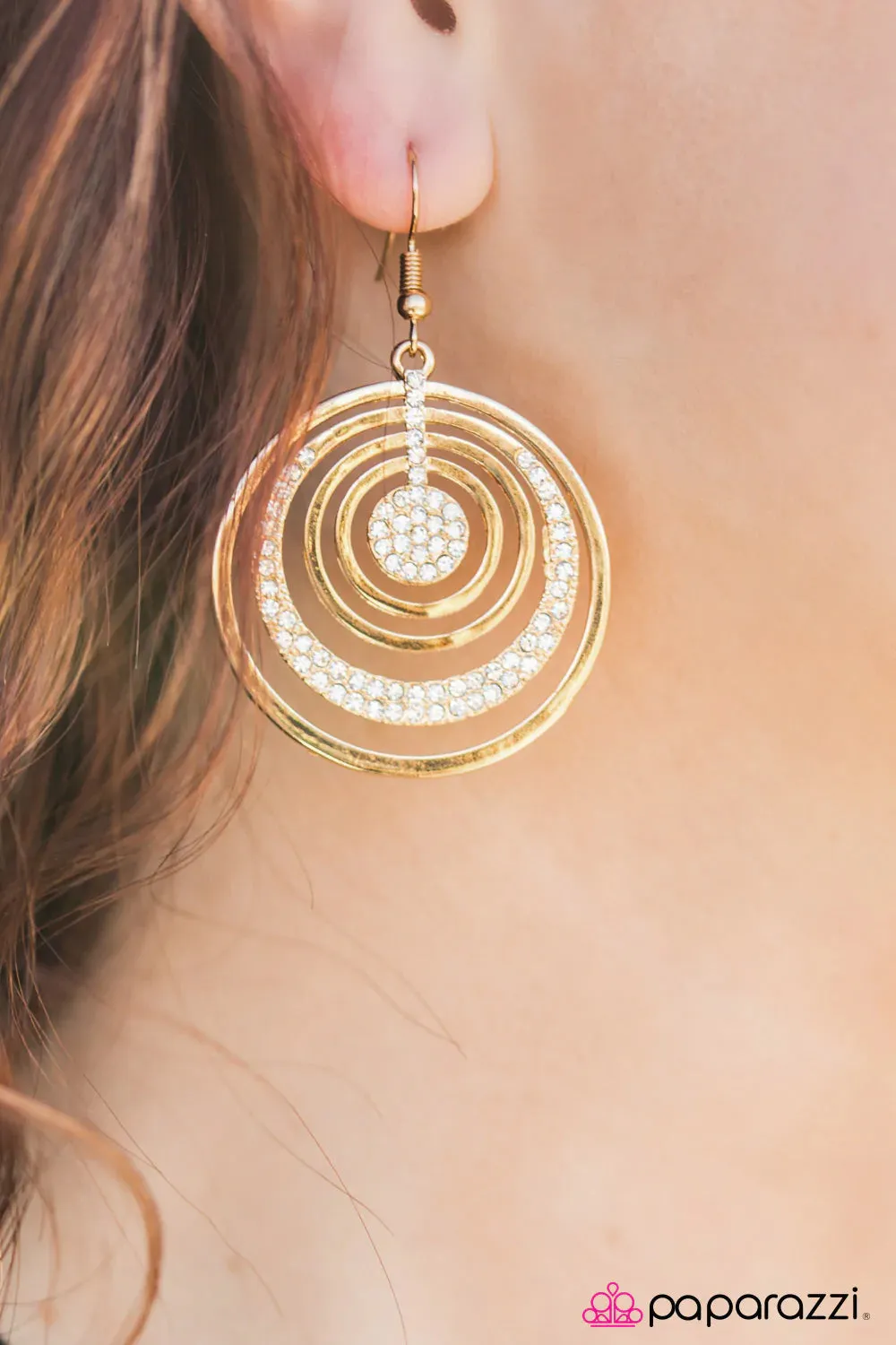 Paparazzi Earring ~ Take Me To The Disco - Gold