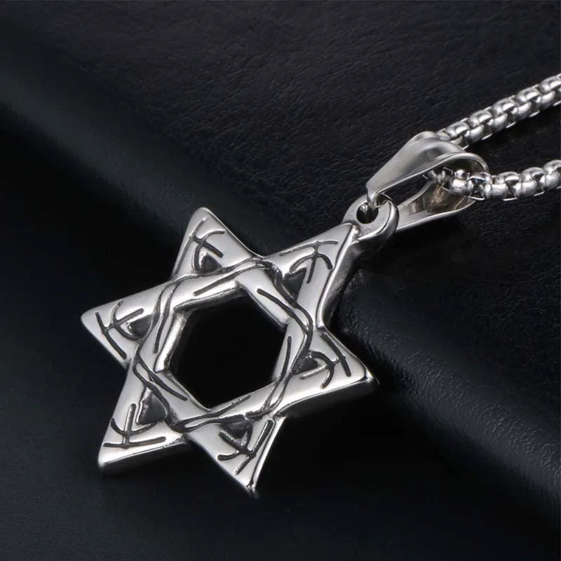 Stylish Titanium Steel Hexagram Pendant Necklace for Men - Retro Hollow Design