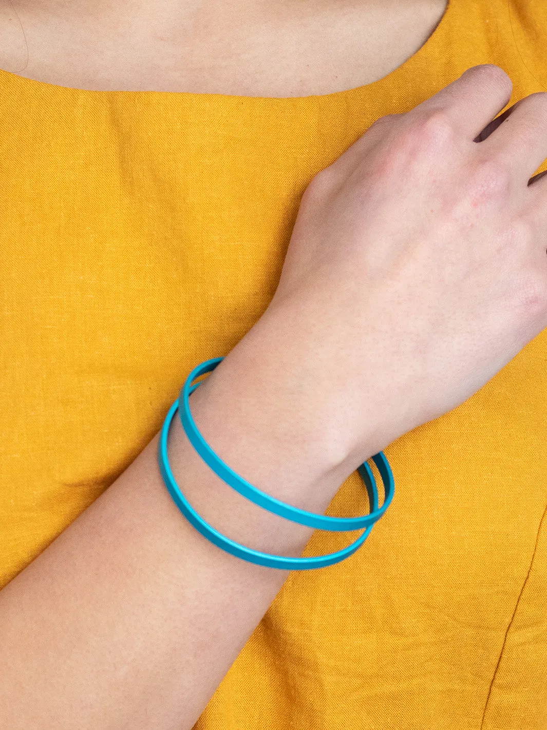 THIN SCUP BRACELET