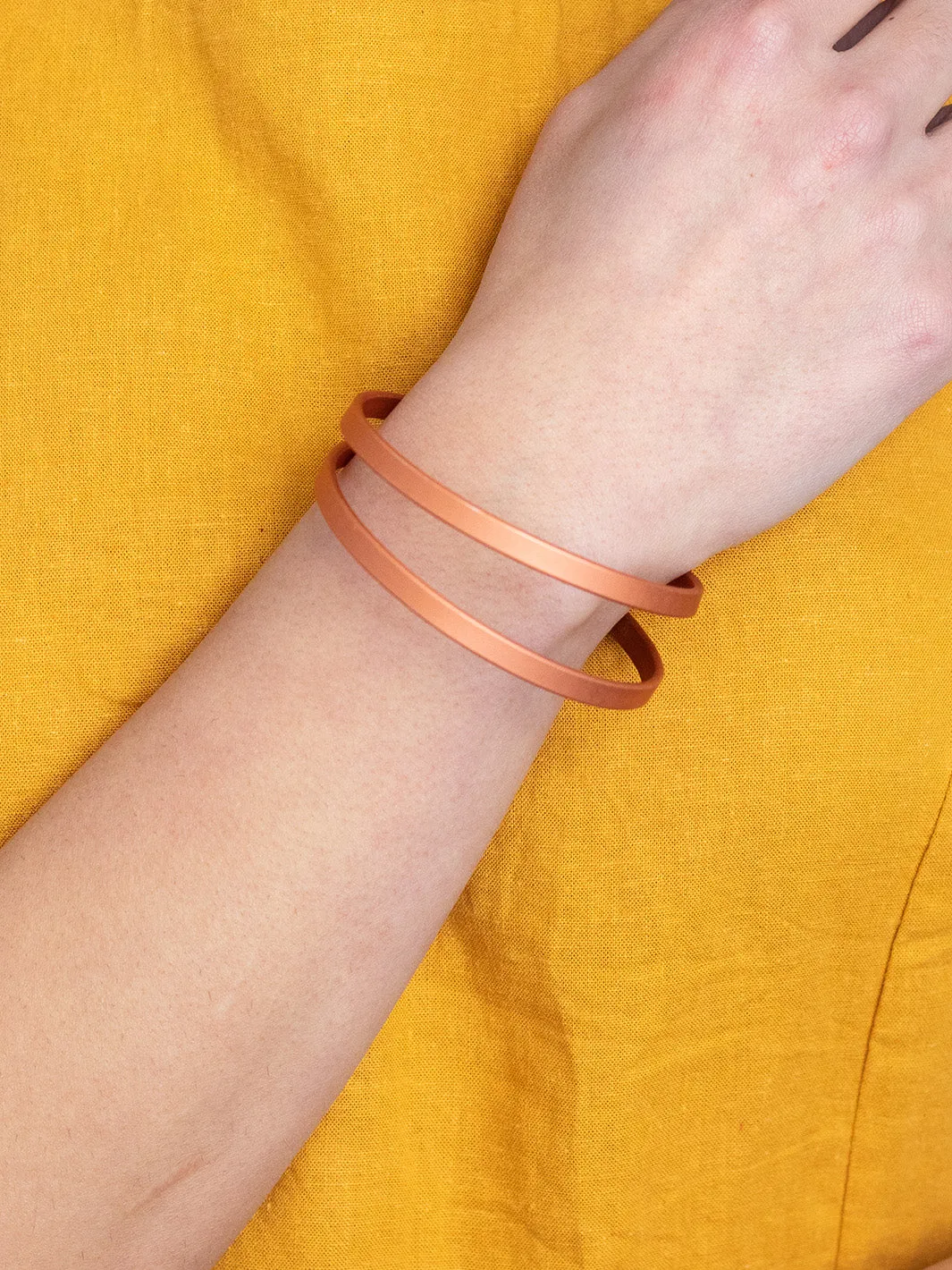 THIN SCUP BRACELET