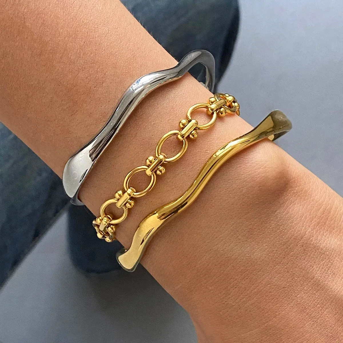 Wave Bangle